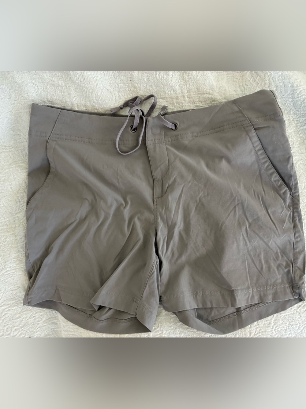 Columbia Women's Gray Athletic Shorts with Drawstring